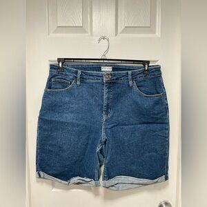 Ava & Viv Classic Blue Denim Jeans Plus Size 18W, Inseam 8”